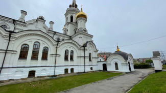Жители Самары попросили школу вместо храма около Дома печати