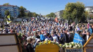  Под Самарой 900 верующих прошли крестным ходом впервые за 6 лет