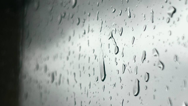 Объявили желтый уровень: какие 3 главные опасности ждут самарцев из-за сильного дождя 14 октября