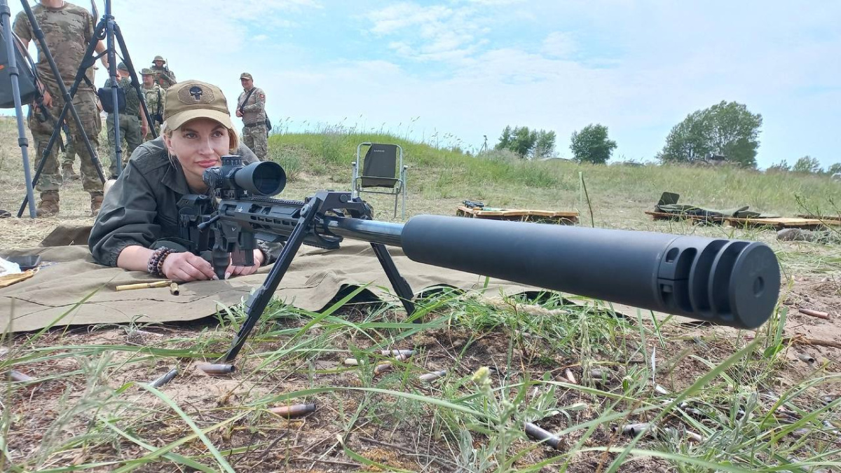 Супруга самарского боевого генерала попробовала себя в роли снайпера –  Новости Самары и Самарской области – ГТРК Самара