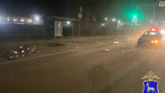 Появились кадры сбитого на пешеходном переходе велосипедиста в Южном городе