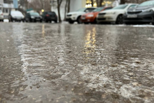 Начало рабочей недели в Самарской области будет скользким и снежным