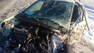 В страшном ДТП в Самарской области пострадали два человека