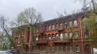 В Самаре памятник архитектуры 19 века Дом Челышёва повредили неизвестные