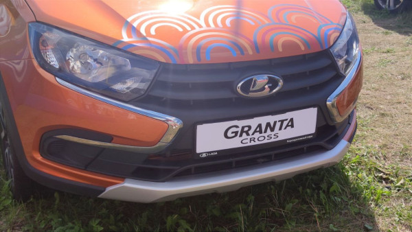 Названы цены на самый дешевый новый автомобиль в Самаре