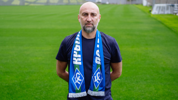 «Крылья Советов» опровергли увольнение Магомеда Адиева 