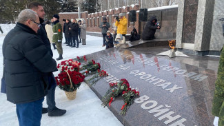 В Самаре почтили память жителей и защитников Ленинграда в 82-ю годовщину снятия блокады