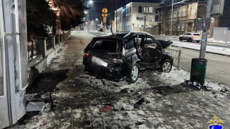 В центре Самары ночное столкновение на перекрестке закончилось госпитализацией четырех человек
