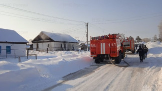 Три человека погибли на пожаре в Челно-Вершинском районе