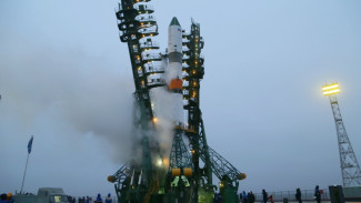 Самарская ракета-носитель "Союз-2.1а" стартовала с космодрома Байконур