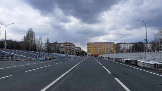 В Самаре начали устанавливать ограждения на пл. Куйбышева