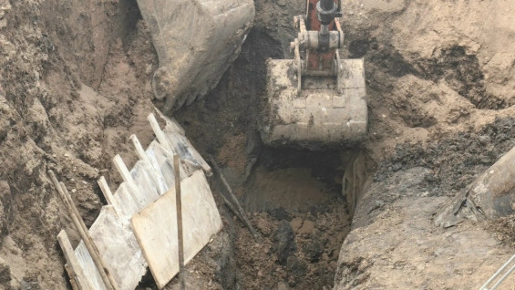 Под Самарой погибли двое рабочих из-за обрушения грунта