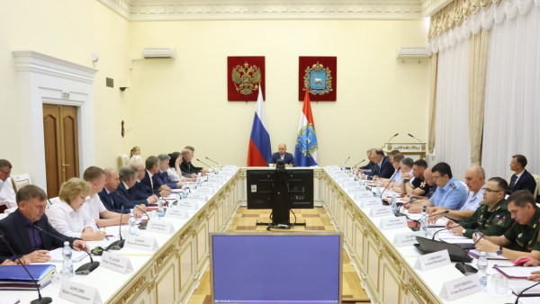 Жители Самарской области при заключении контракта о прохождении военной службы будут получать 1 млн рублей