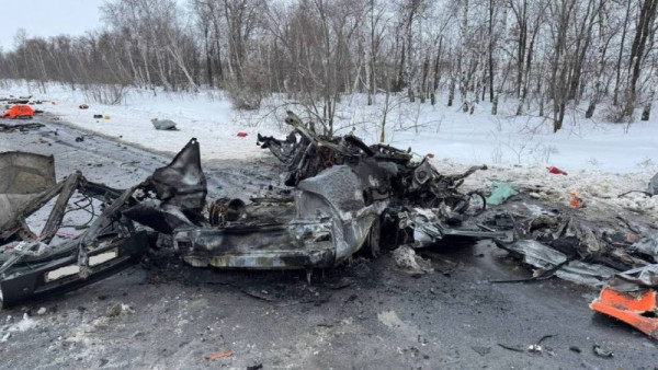 Под Самарой водитель сгорел в Приоре после лобового ДТП с КАМАЗом 10 февраля 