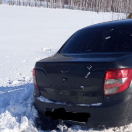 Lada Granta вылетела в кювет под Самарой 9 марта: есть пострадавший