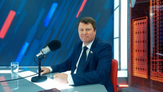 Депутат М. Матвеев хочет отправить деньги от нападавших в РПЦ