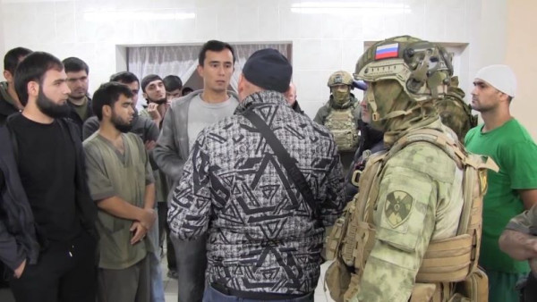 Под Самарой на стройплощадке поймали 4 мигрантов-нелегалов  