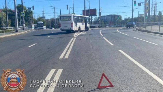 В Самаре произошло серьёзное ДТП с участием электровелосипеда и автобуса