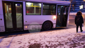 В Тольятти на видео сняли последствия ДТП с городским автобусом 