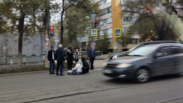 В Самаре 18 мая на пешеходном переходе сбили женщину