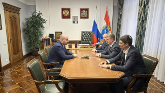 Губернатор Вячеслав Федорищев встретился с участниками программы «Время героев»