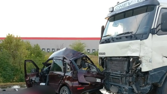 19-летний водитель разбился на LADA Kalina под Самарой