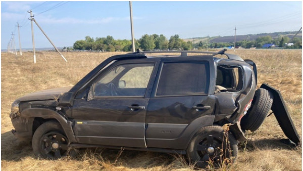 В Самарской области пьяный водитель с пассажирами попал в огненную западню 