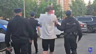 В Самаре мужчина украл ноутбук из ремонтного центра 