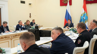 В Самаре предложили запретить мигрантам работать в такси