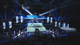 Глава региона Вячеслав Федорищев принял участие в открытии конкурса «Лучший по профессии» среди нефтепроводчиков