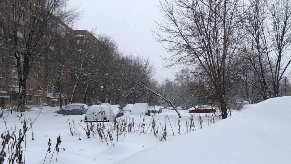 В Самаре опубликовали фотографии последствий снегопада 15 января 2022 года