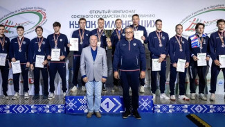 Самарские рапиристы Бородачёвы стали победителями международного турнира в Беларуси