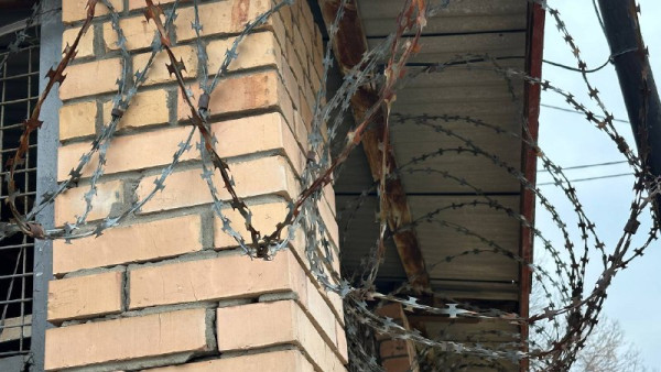 В Самарской области мужчина из ревности жестоко забил знакомого