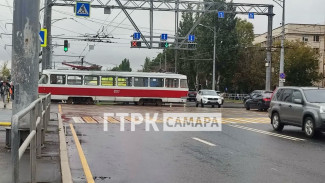 На Московском шоссе в Самаре ДТП с трамваем парализовало движение транспорта 9 сентября