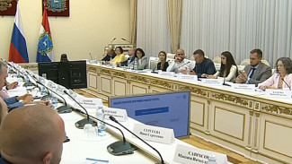 Врио губернатора Самарской области Вячеслав Федорищев провел совещание по программе «Мастер спорта»