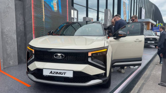 Эксклюзивные кадры: салон и детали новой LADA Азимут