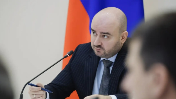 Вячеслав Федорищев на оперативном совещании поручил ускорить отработку обращений граждан