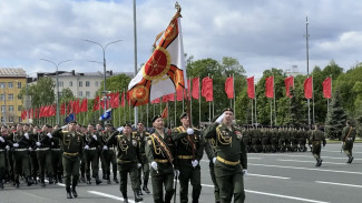 Вторая гвардейская армия, дислоцированная в Самарской области, награждена орденом Суворова