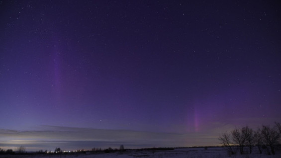 Жители Самары увидели полярное сияние вечером 22 марта