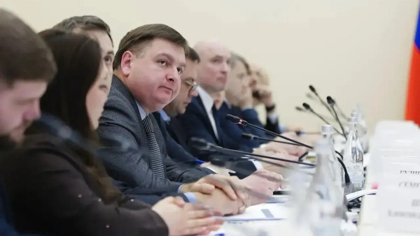 122 общественных пространства и 90 дворов Самарской области благоустроят по ФКГС в этом году