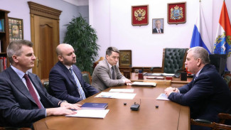 Губернатор Вячеслав Федорищев провел рабочую встречу с генеральным директором «ОДК-Кузнецов» Олегом Выдумлевым