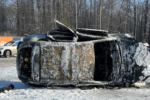 СК: Пожар автомобиля на АЗС в Самаре оказался покушением на убийство