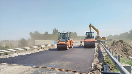 М-5 под Самарой открыли на 60 дней раньше после размыва дорожного полотна