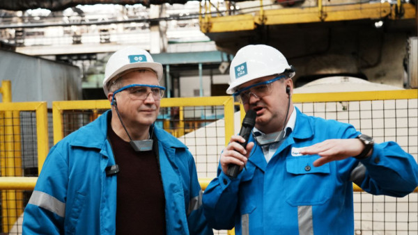 Мэр Самары посетил два ведущих металлургических завода города