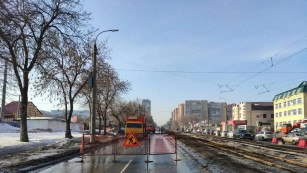 В Самаре на Ново-Вокзальной перекрыто движение из-за ремонта водовода 14 марта