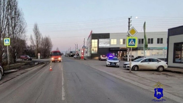 В Самарской области водитель сбил 11-летнего ребенка на пешеходном переходе