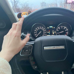 Женщины-водители почти в 5 раз реже становятся виновницами ДТП