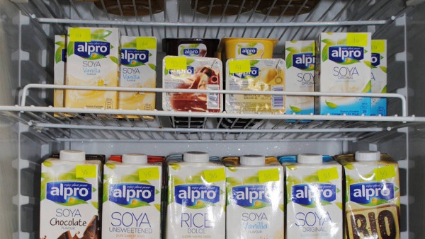 Самарский рынок покидает вода Evian и продукция Alpro