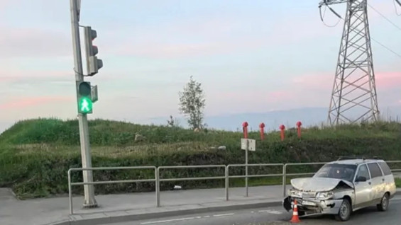 В Самаре в столкновении ВАЗа и Kia Rio пострадали трое детей