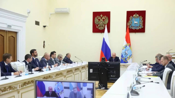 Вячеслав Федорищев в Самаре провел совещание по готовности региона к отопительному сезону